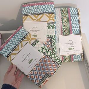 NWT Pottery Barn organic king duvet & 2 king shams